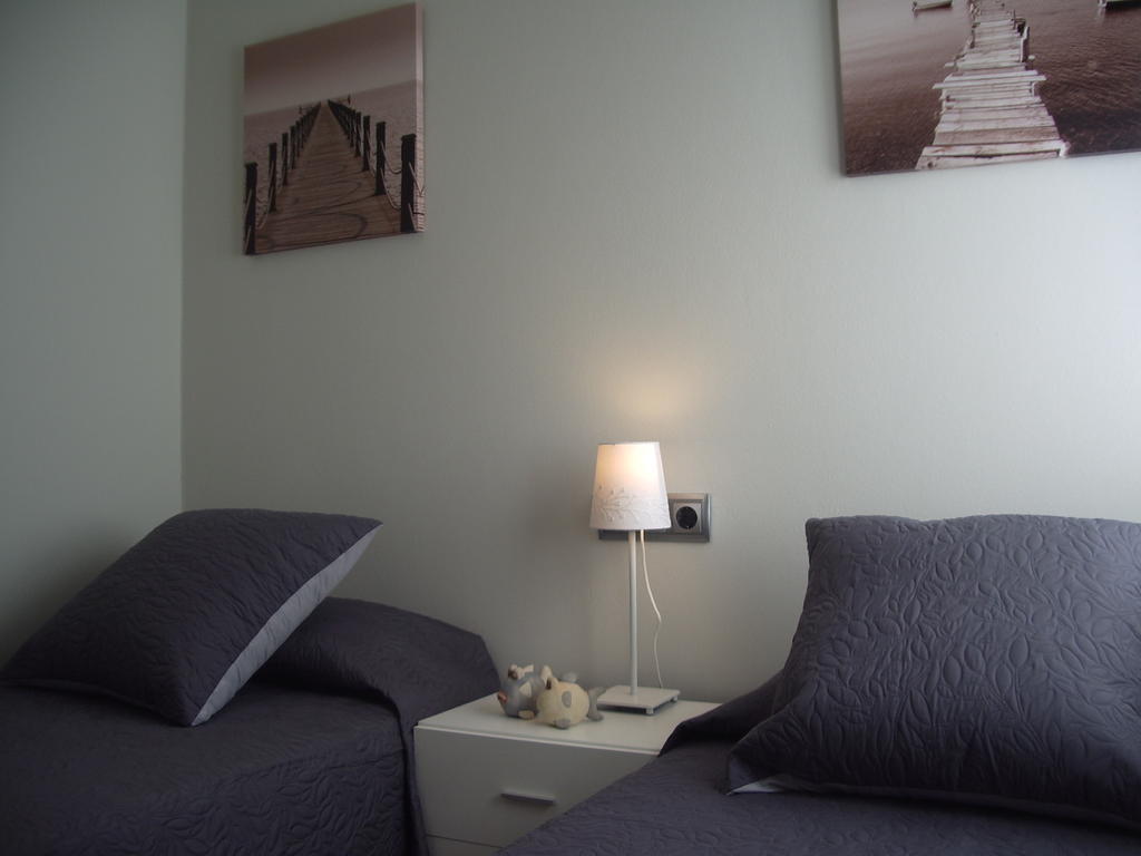 Apartamentos Can Quim L'Escala Room photo